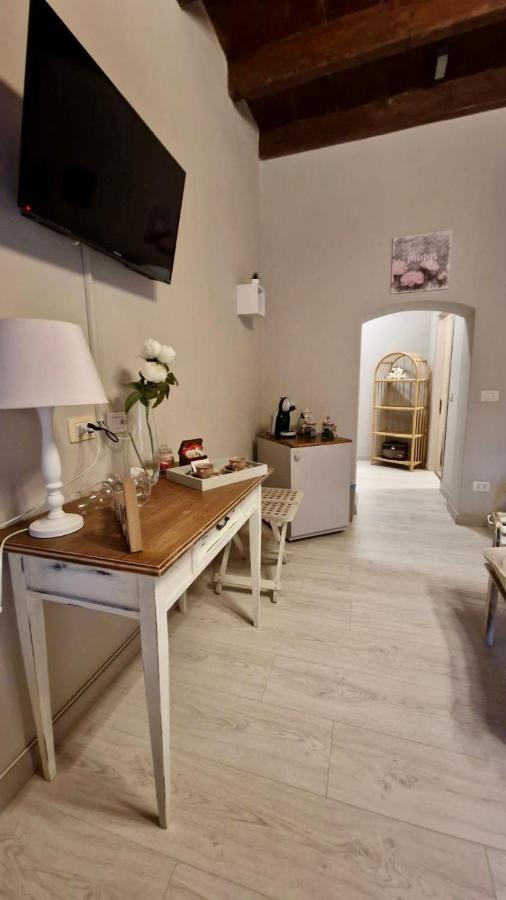 Domo 'E Sa Rosa Hotel Bosa Ngoại thất bức ảnh